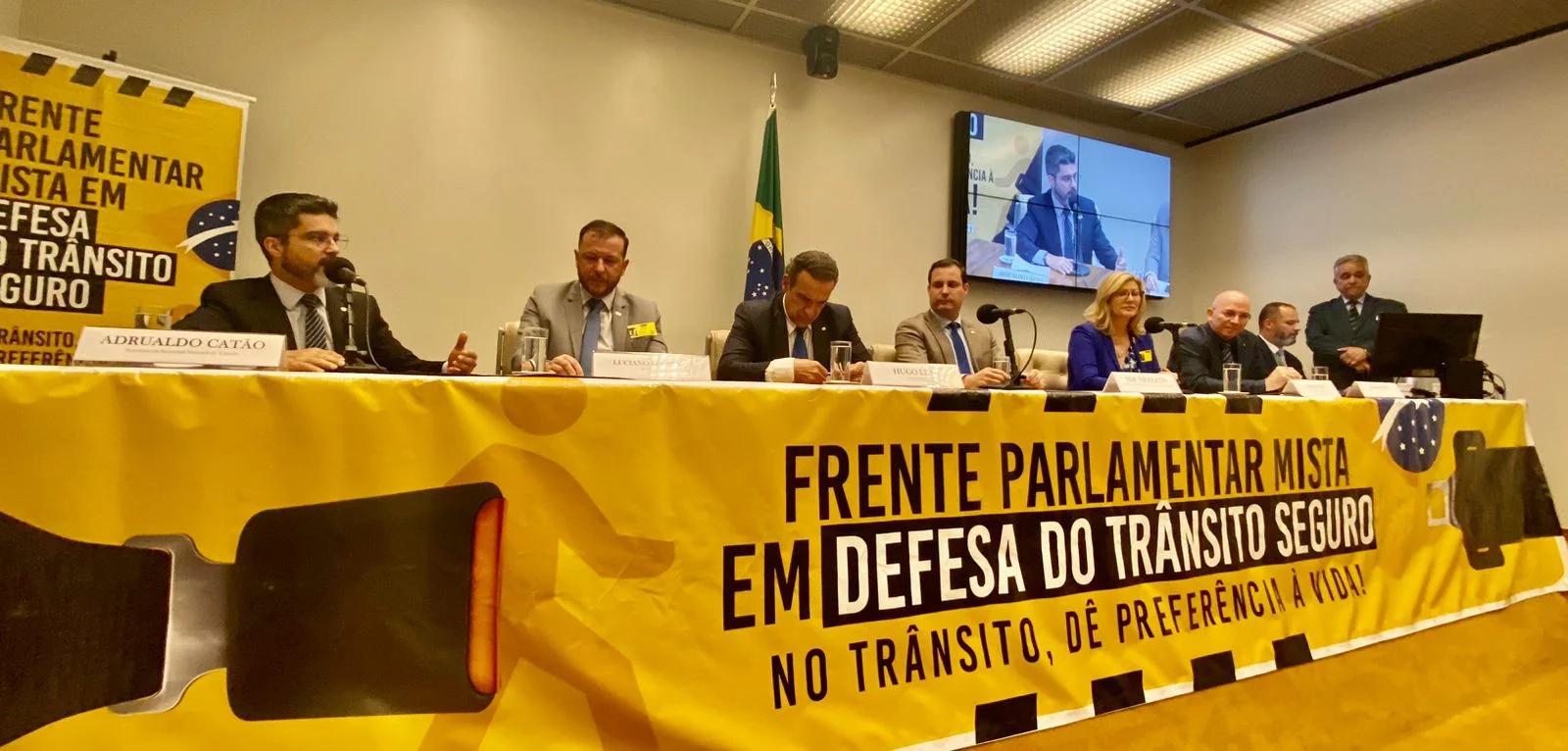 Câmara dos Deputados instala Frente Parlamentar Mista em Defesa do Trânsito Seguro